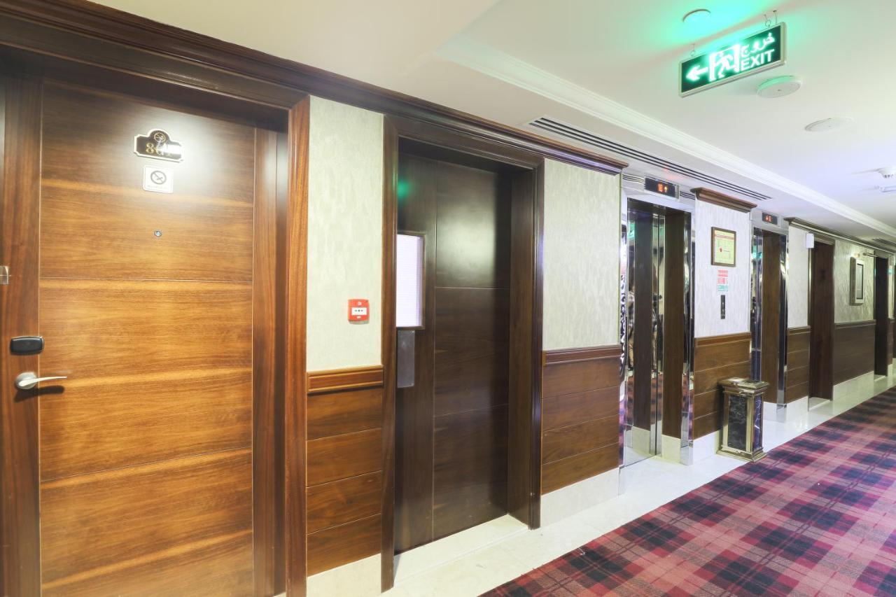 Queen Palace Hotel 4*